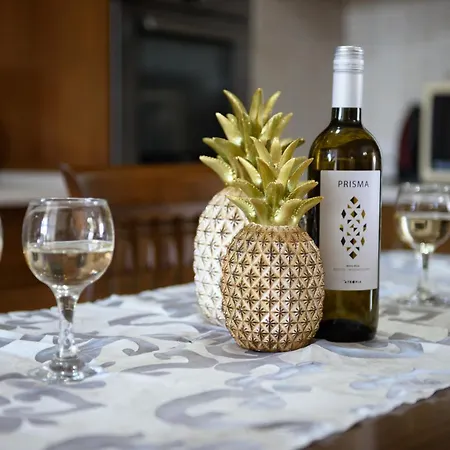Seaview - Calmare Holiday home *